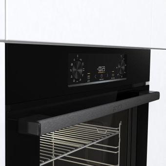 Духовой шкаф Gorenje BO6735E05B черный