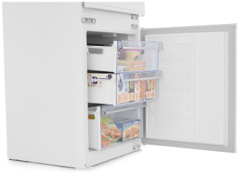 Холодильник Beko Diffusion BCNA306E2S белый