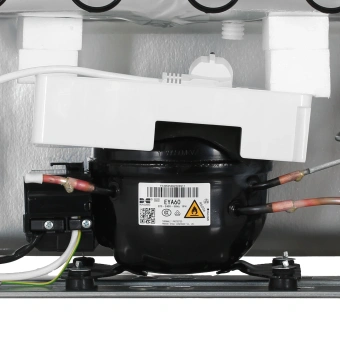 Холодильник BEKO B1RDSK240W белый