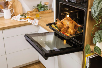 Духовой шкаф Gorenje BO6735E05X серебристый